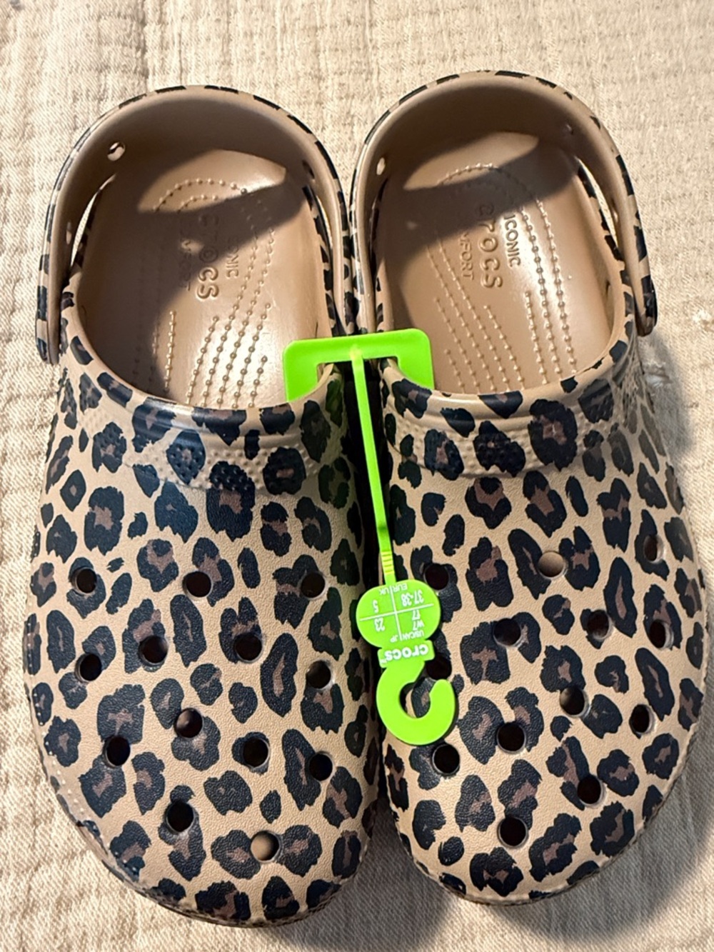 Women's platform leopard croc